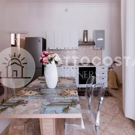 Floral Flat -