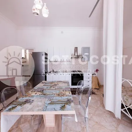 Apartment Floral Flat -